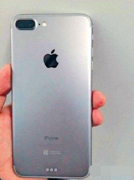 双摄基本确认 疑iPhone 7 Pro设计图曝光